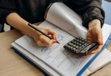identify callers from numbers