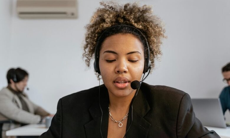 corporate tech support hotline